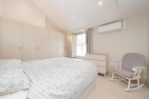 undefined, Westmoreland Terrace, London SW1V
