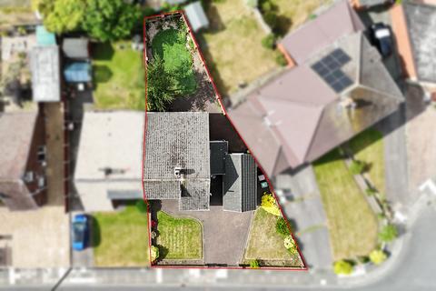 2 bedroom semi-detached house for sale, Kinross Avenue, Garswood, Wigan, WN4 0UB