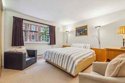 2 bedroom flat for sale, Seymour Place, London, W1H