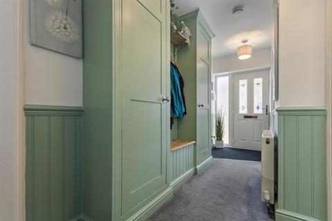 3 bedroom semi-detached bungalow for sale, Coppice Wood Crescent, Leeds LS19