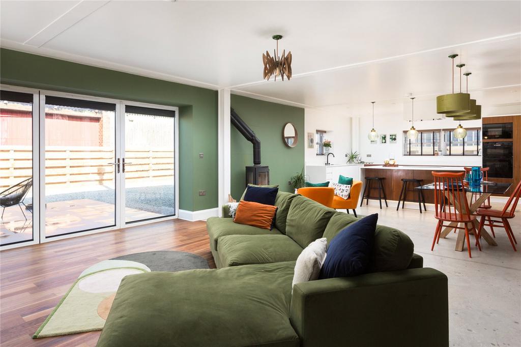 Kitchen/Living