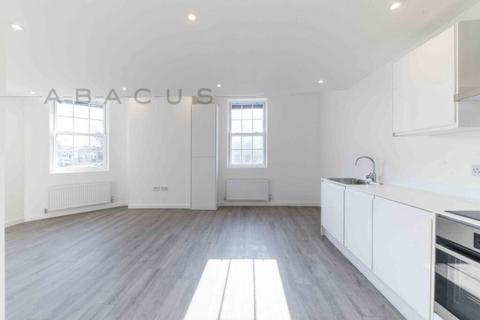 2 bedroom flat for sale, Shenley Road, Borehamwood, WD6
