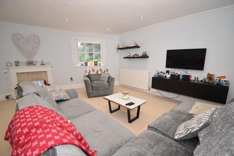 undefined, Kenn, Exeter, EX6
