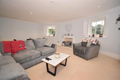 undefined, Kenn, Exeter, EX6