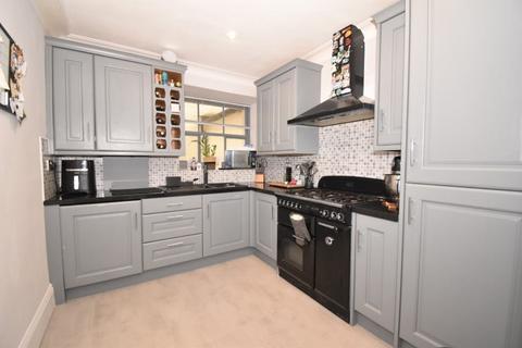undefined, Kenn, Exeter, EX6