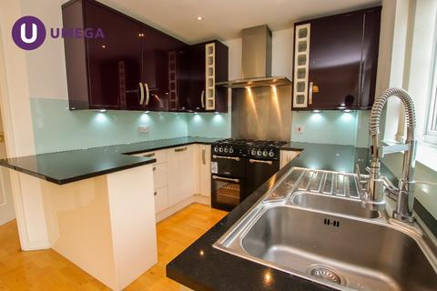 4 bedroom detached house to rent, The Murrays, Liberton, Edinburgh, EH17