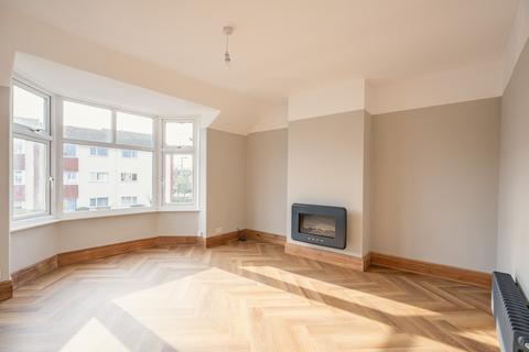 2 bedroom flat for sale, First Floor Flat, 3 Church Drive, Rhos on Sea, Colwyn Bay, Conwy LL28 4LL