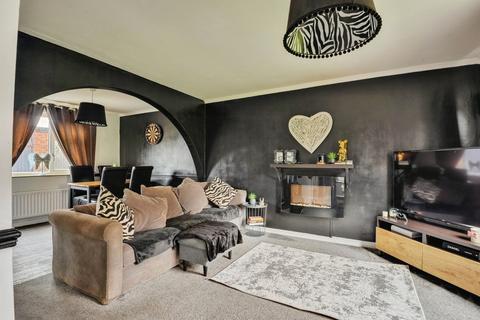70 Ashton Drive, Frodsham, WA6 7PX