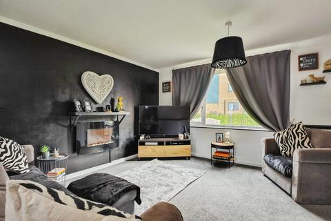 70 Ashton Drive, Frodsham, WA6 7PX