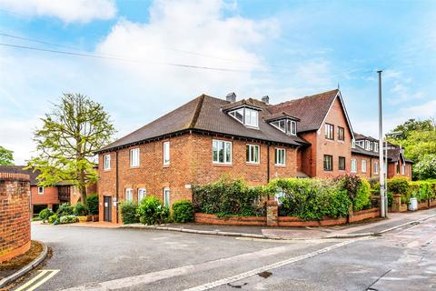2 bedroom retirement property for sale, Belmont Road, Leatherhead, Surrey, KT22