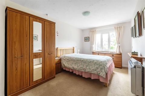 2 bedroom retirement property for sale, Belmont Road, Leatherhead, Surrey, KT22