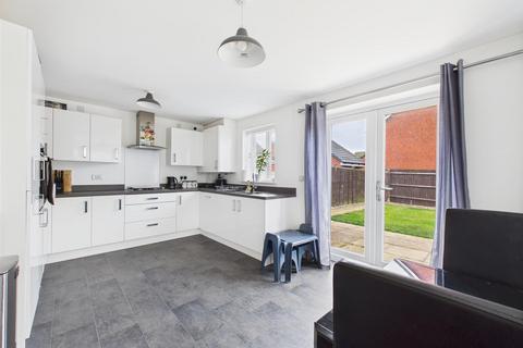 60 Bowthorpe Drive, Brockworth, Gloucester, GL3 4FS