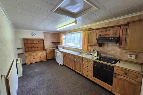 3 bedroom detached bungalow for sale, Taliesin, Aberystwyth