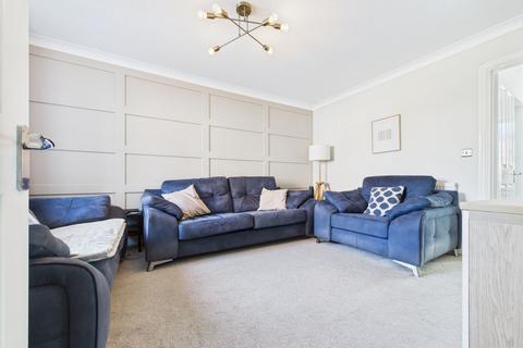 12 Burghley Close, Crowland, Peterborough, PE6 0JY