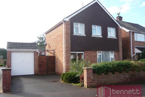 3 bedroom detached house to rent, Bloomfield Close, Off Hamilton Road, Taunton