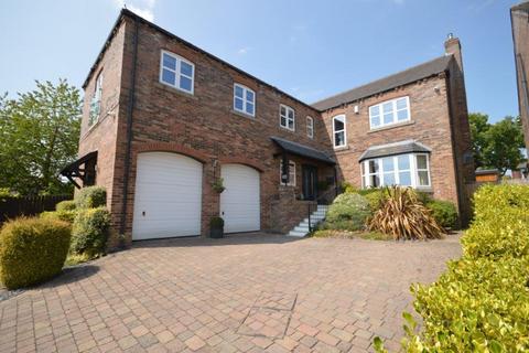 5 bedroom detached house for sale, Meynell Fold, Leeds