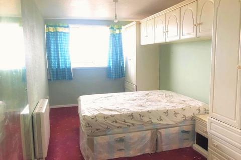 1 bedroom flat for sale, Clydesdale Tower Holloway Head, B1 1UH