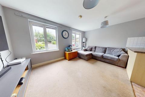 2 bedroom apartment for sale, Daneholme Close, Daventry, NN11 0PN