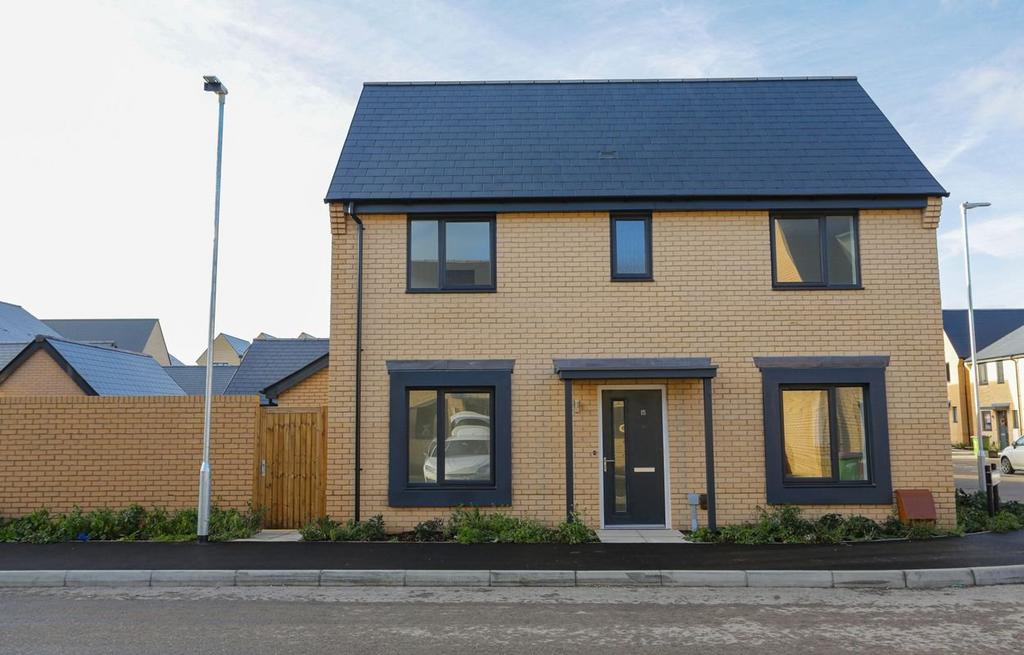 Appleton Road, Folkestone, Kent, CT20 3 bed detached house - £1,600 pcm ...
