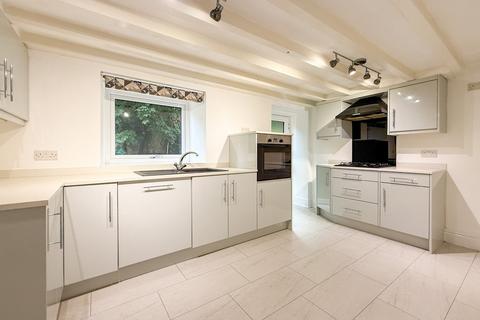 undefined, Penistone Road, Holmfirth HD9