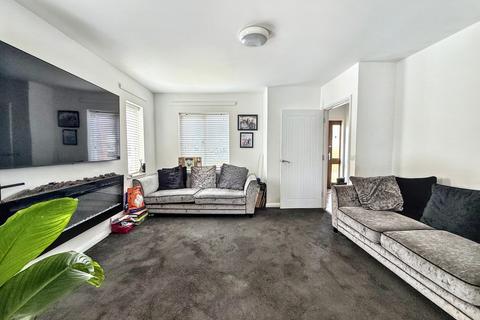 3 bedroom end of terrace house for sale, Chilham Close, Sheerness ME12