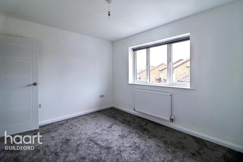 undefined, Woodger Close, Guildford