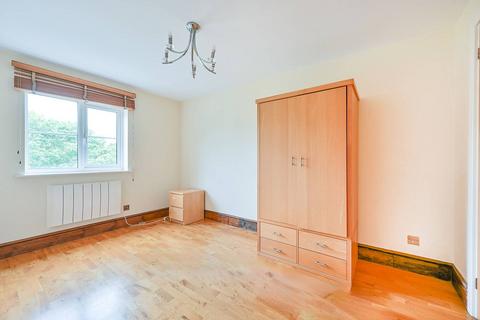 2 bedroom flat to rent, Pelham Place, Ealing, London, W13