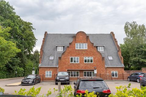 Flat 18, Paddock House Burleigh Road, Ascot, SL5 8FG