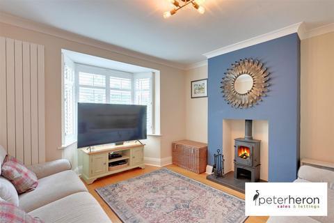 5 bedroom semi-detached house for sale, Sunniside Terrace, Cleadon, Sunderland