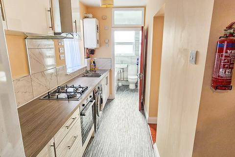 1 bedroom flat to rent, Ohio Road, London, E13