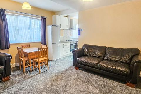 1 bedroom flat to rent, Ohio Road, London, E13