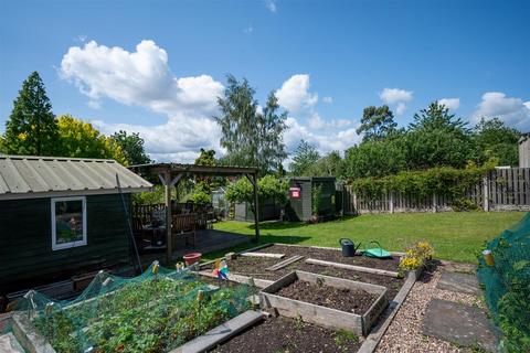 2 bedroom cottage for sale, Cavendish Square, Marsh Lane, Sheffield