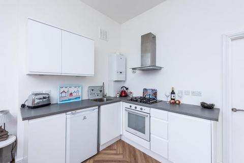 1 bedroom flat for sale, Alderney Street, London, SW1V