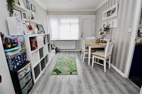 3 bedroom terraced house for sale, Chester Close, Birmingham B37