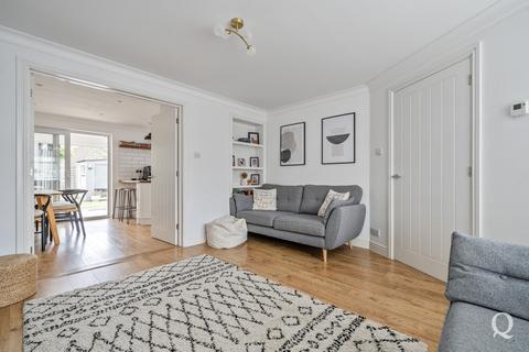 24 Berkeley Court, Sittingbourne, ME10 1UP