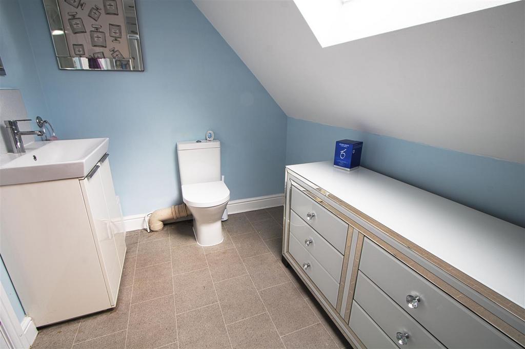 ENSUITE.jpg