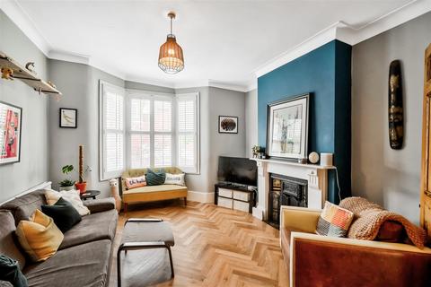 5 bedroom terraced house for sale, Gordon Road, Wanstead