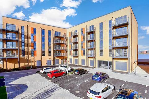 2 bedroom apartment for sale, Henley Approach, Northfleet, Gravesend, Kent