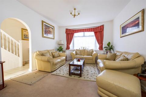 undefined, Ellerdine Road, Hounslow