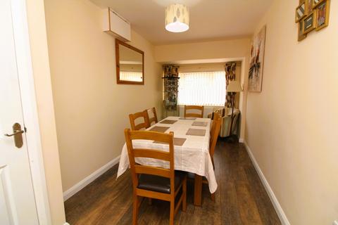 12 Beech Drive, Bridgwater, TA6 4DU