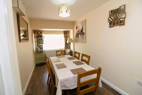 12 Beech Drive, Bridgwater, TA6 4DU