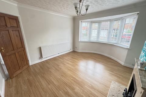 15 Stanhope Heath, Stanwell, Staines, TW19 7PH