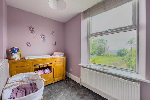 76 King Street, Drighlington, Bradford, BD11 1EL