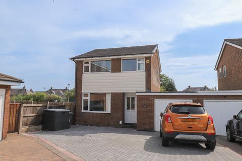 16 Birkdale Close, Lancaster, LA1 2SG