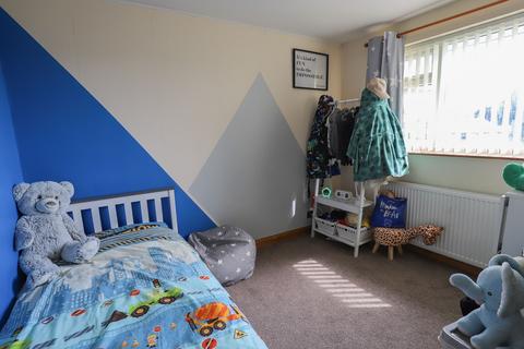 16 Birkdale Close, Lancaster, LA1 2SG