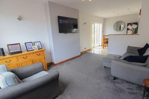 16 Birkdale Close, Lancaster, LA1 2SG
