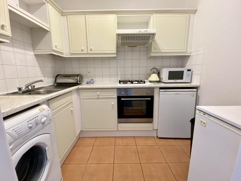 Apartment in Glasgow - View 4