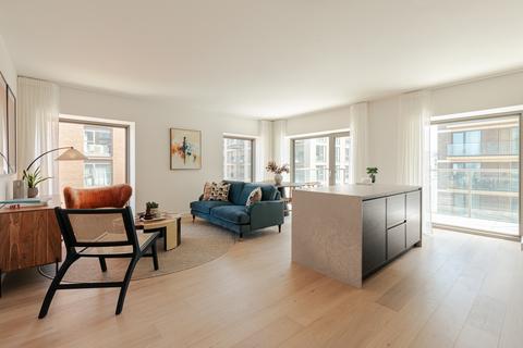 3 bedroom apartment for sale, Starboard Way, London E16