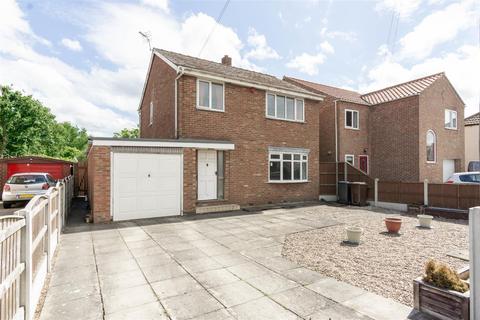 3 bedroom detached house for sale, Park Road, Barlow, Selby