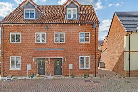 undefined, Abingdon Close, Basildon SS15